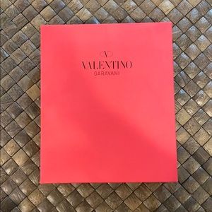 Valentino box